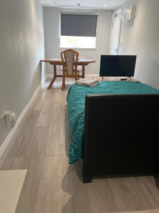 Hôtel Wisdom Care: The Orpington Cutie Extérieur photo